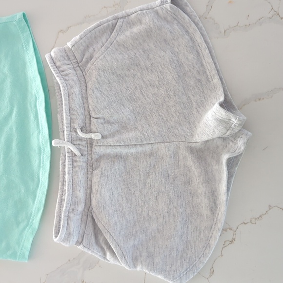 BUNDLE 3 TOPS & 3 SHORTS 3T - Picture 5 of 9